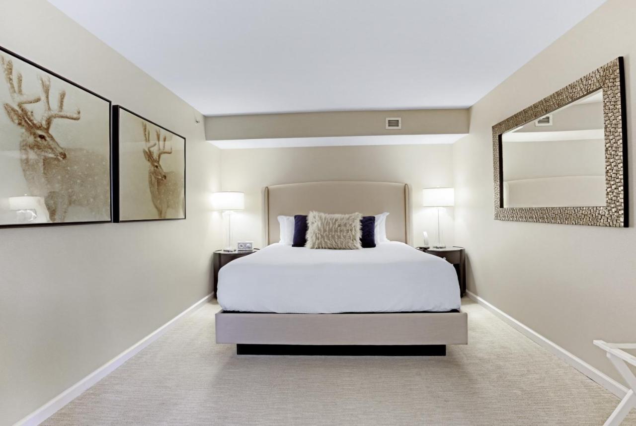 Hotel The H 4*