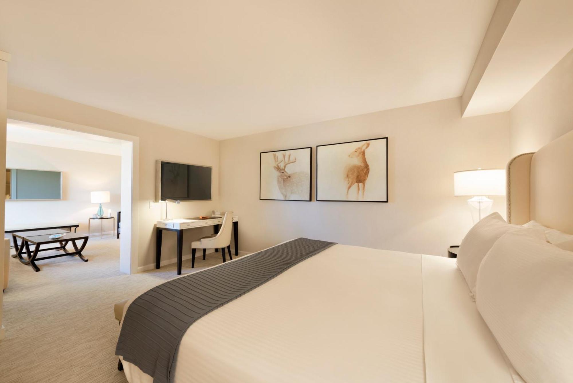 Hotel The H